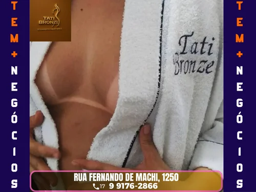 ✨ Espaço Tati Bronze – Sua Beleza Realçada com Experiência e Segurança! No Espaço Tati Bronze, em São José do Rio Preto, você encontra o bronzeamento artificial seguro e de alta qualidade que valoriza sua beleza com responsabilidade. Com mais de 16 anos de experiência na área, oferecemos técnicas especializadas que garantem um bronzeado uniforme, saudável e impecável! 🌞 ✔️ Compromisso com a Sua Segurança Trabalhamos com equipamentos modernos e produtos certificados que protegem sua pele, proporcionando resultados duradouros e naturais. Nossa missão é realçar sua autoestima com todo o carinho e cuidado que você merece! 🌟 Referência em Bronzeamento Profissional Venha viver a experiência de um bronze perfeito no Espaço Tati Bronze. Agende seu horário pelo WhatsApp: (17) 99176-2866 e descubra o prazer de um bronzeado radiante em um ambiente acolhedor e seguro!